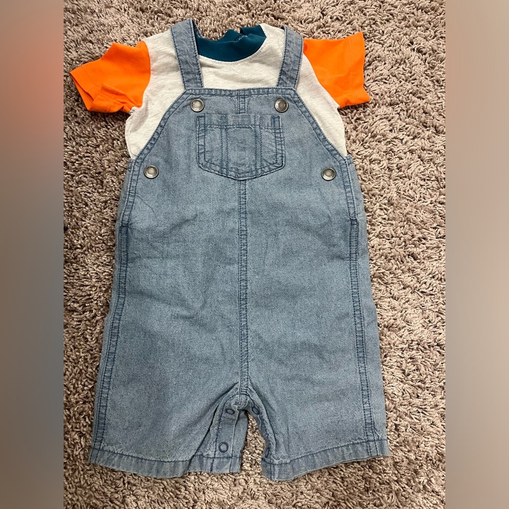 Carters 12m boys outfit